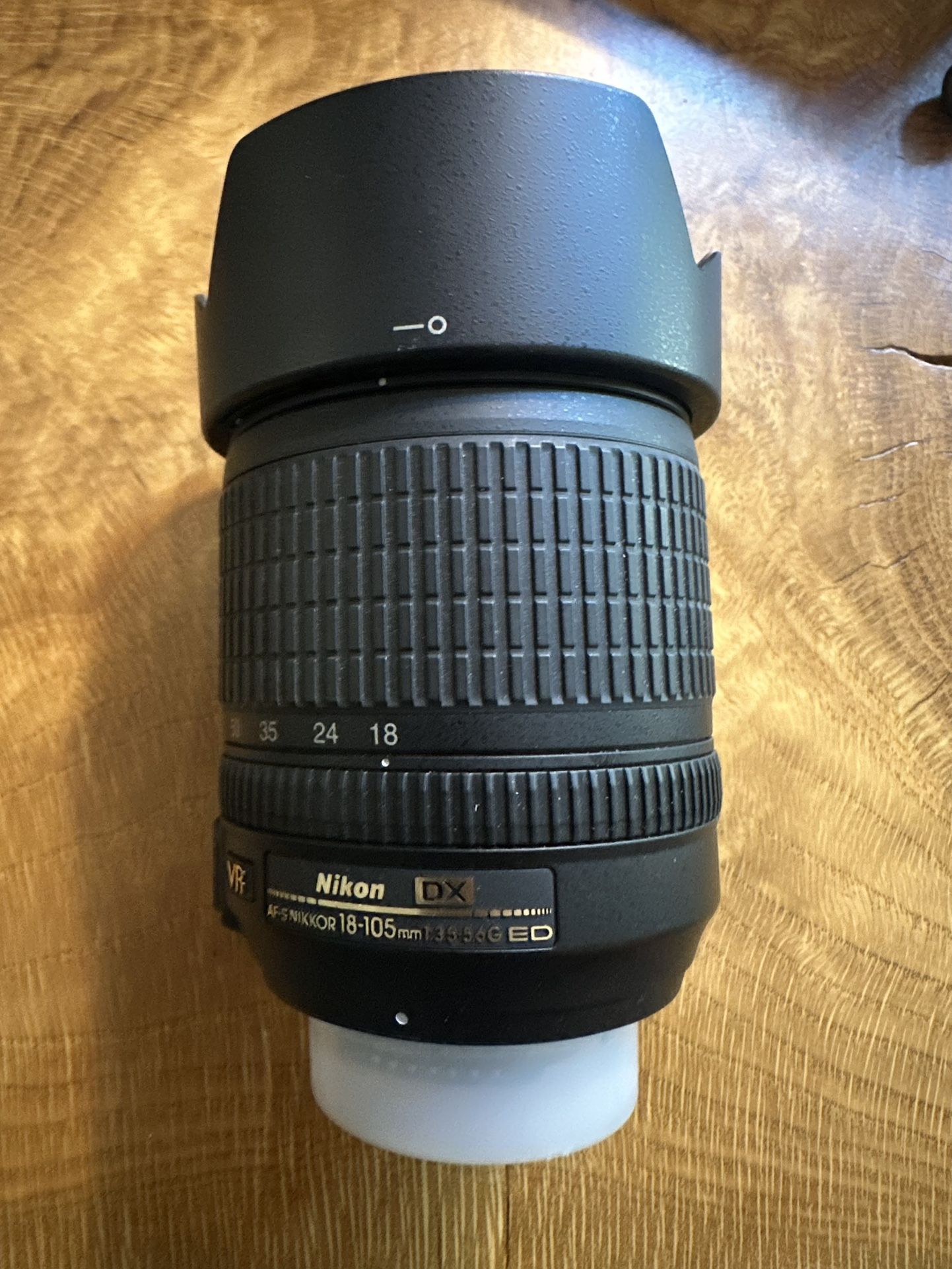 Nikon AF-S DX 18-105mm f/3.5-5.6 G ED VR Lens