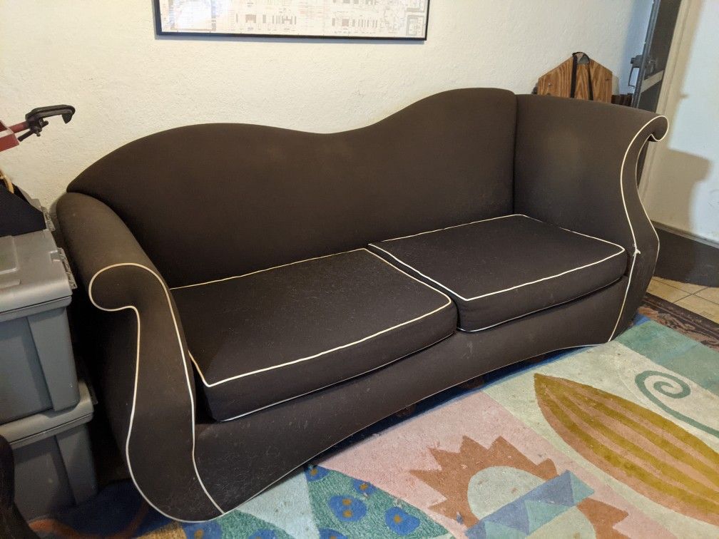 FREE Couch