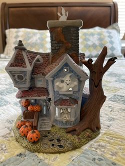 Partylite Ghostly Tealight Holder