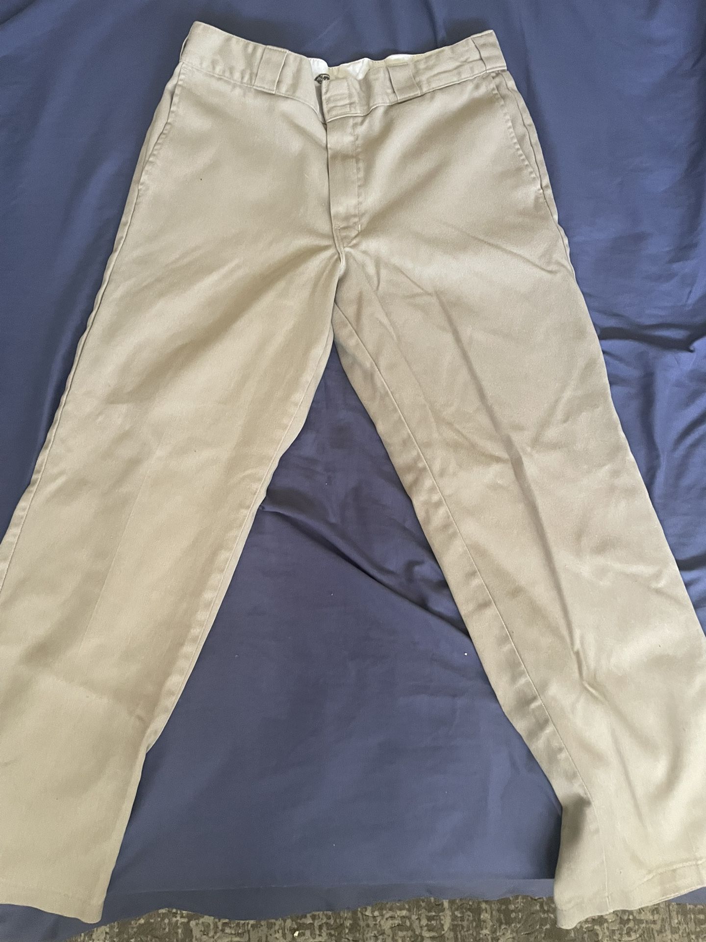 khaki dickies