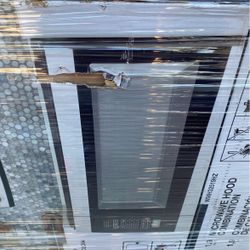 Whirlpool 1.9 cu. ft. Over the Range Microwave in Fingerprint Resistant Stainless Steel with Sensor Cooking