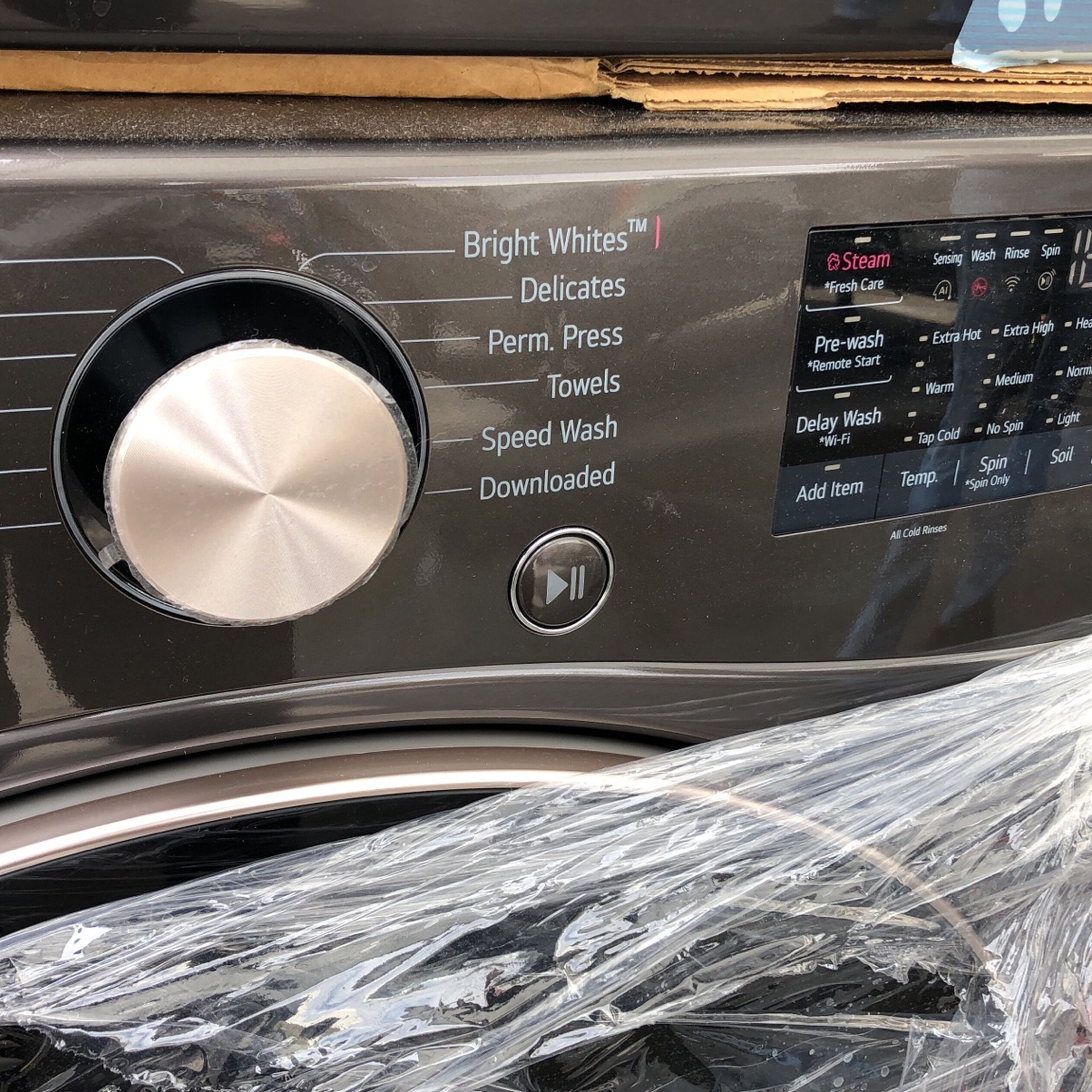 Lg Set New $2000 Come With Manufactory Warranty