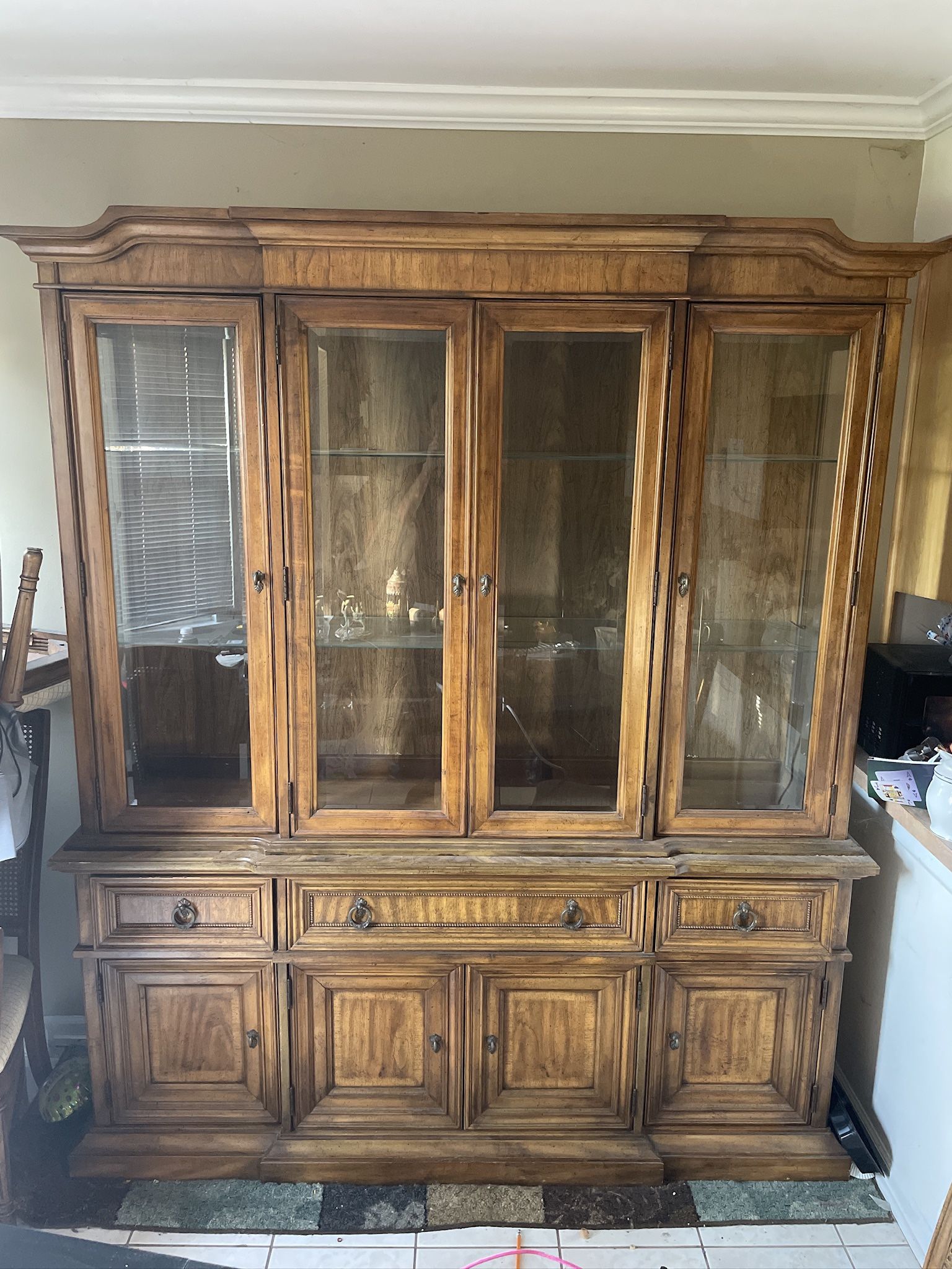China cabinet