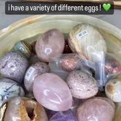 Crystal Eggs Different Materials