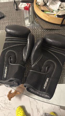 Century Boxing / Kickboxing Gloves – Good Condition
