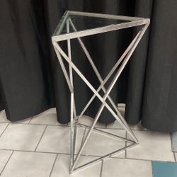 Metal Table Silver Color