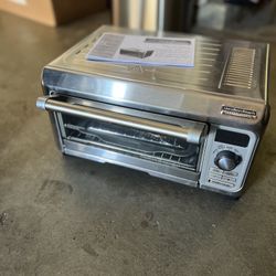 Hamilton Beach Professional Sure-Crisp Air Fry Digital Toaster Oven