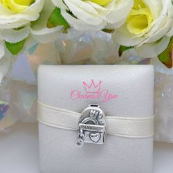 Adorable Charm 925 silver for Pandora moments bracelet.