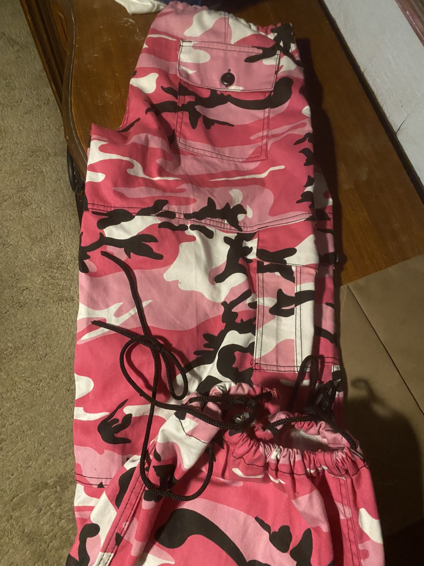 Womens Cargo Pants, Pink Camo