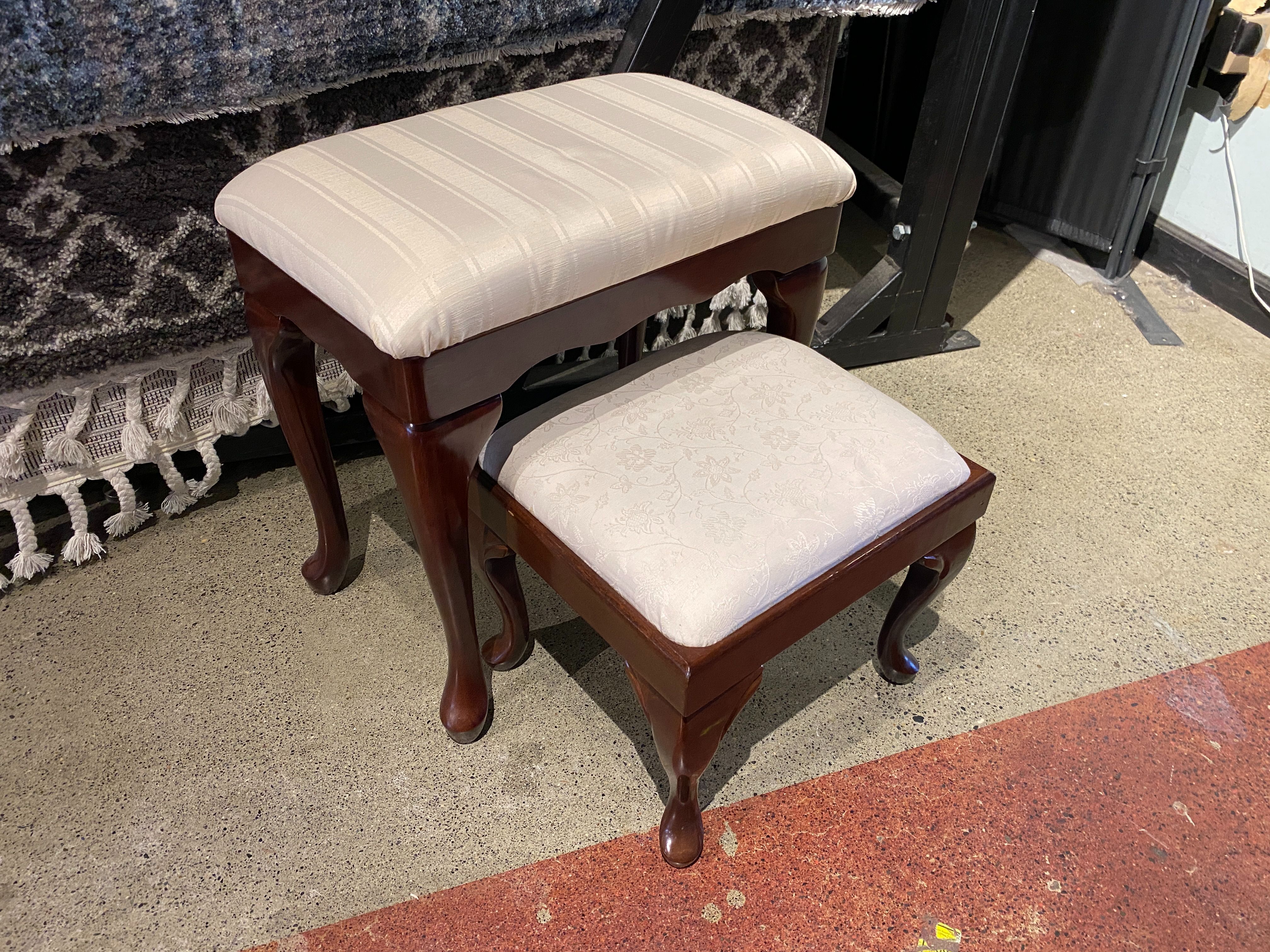 THE BOMBAY COMPANY Mahogany Nesting Stools with White Cushions