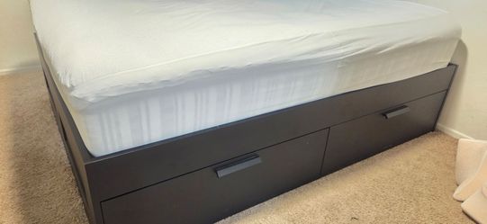 Queen Black Platform Bed