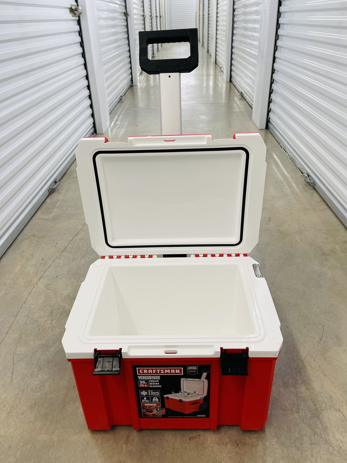 craftsman versastack 30 quart wheeled insulated chest cooler