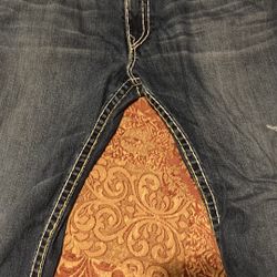 Distressed True Religion Jeans 