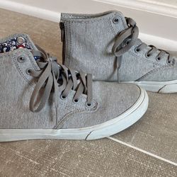 Women’s Gray Vans Shoes 