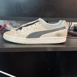 Beat Puma Suedes Size 6.5