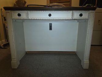 Cool desk $60 OBO