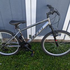 Huffy Rock Creek 18 spd 24" Bike