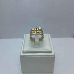 14k Gold Nugget Ring. New.