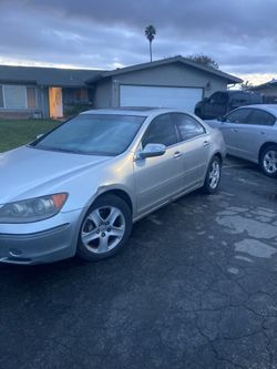 2005 Acura RL