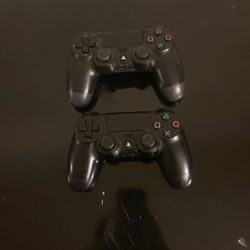 PS4 Controllers 