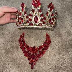 Red Crown & Necklace 