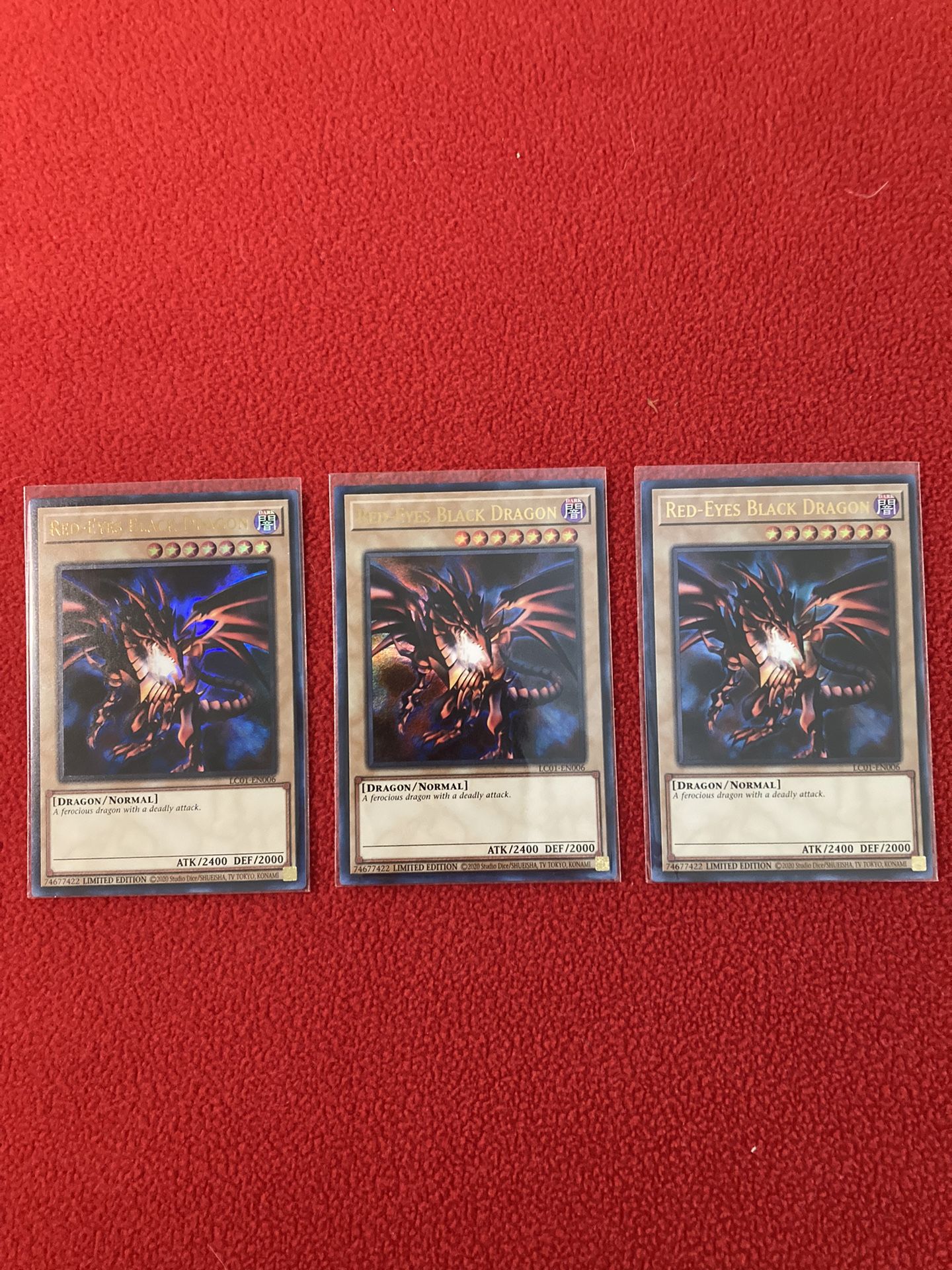 YuGiOh Red Eyes Black Dragon (x3)