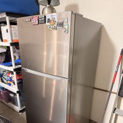 Insignia Refrigerador 