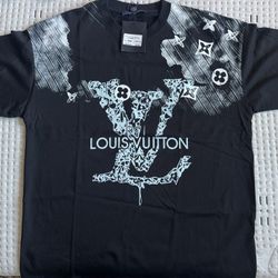 LV Shirt (large) 