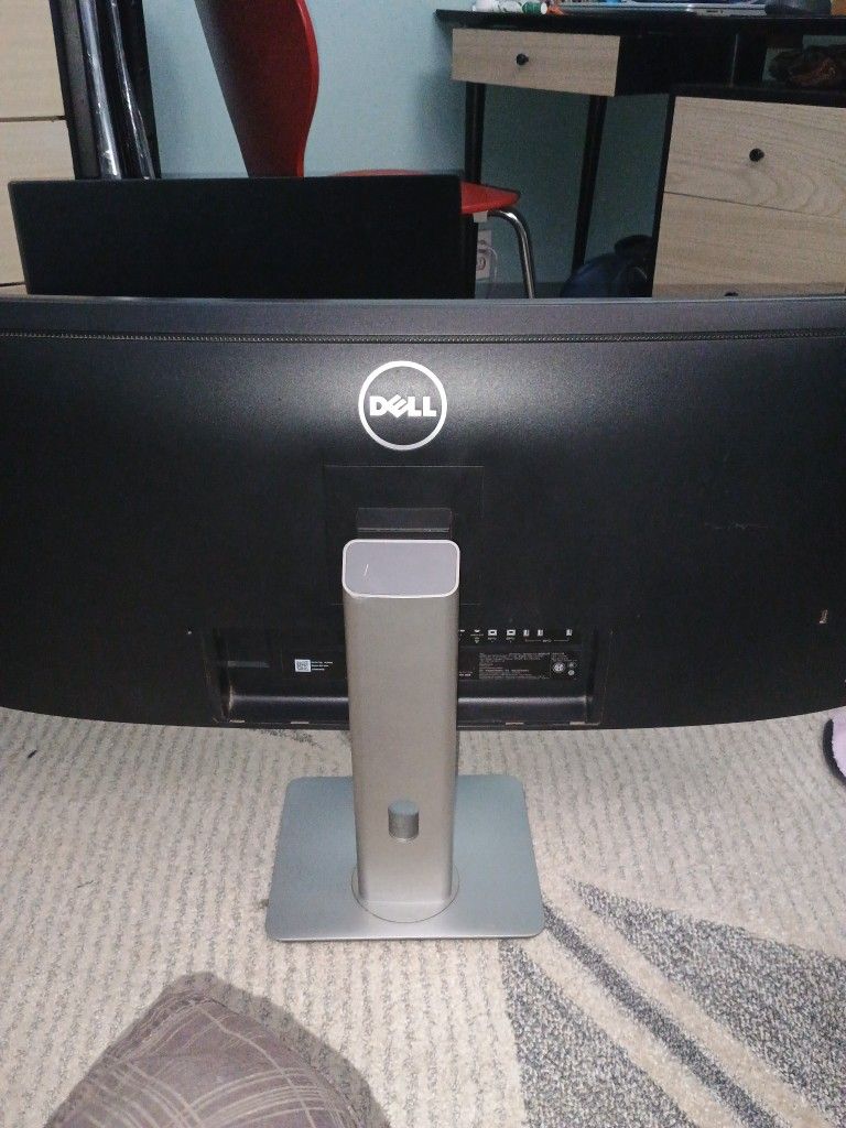 Dell UltraSharp U3415WB 34" Curved Ultra Wide Quad HD IPS LCD Monitor