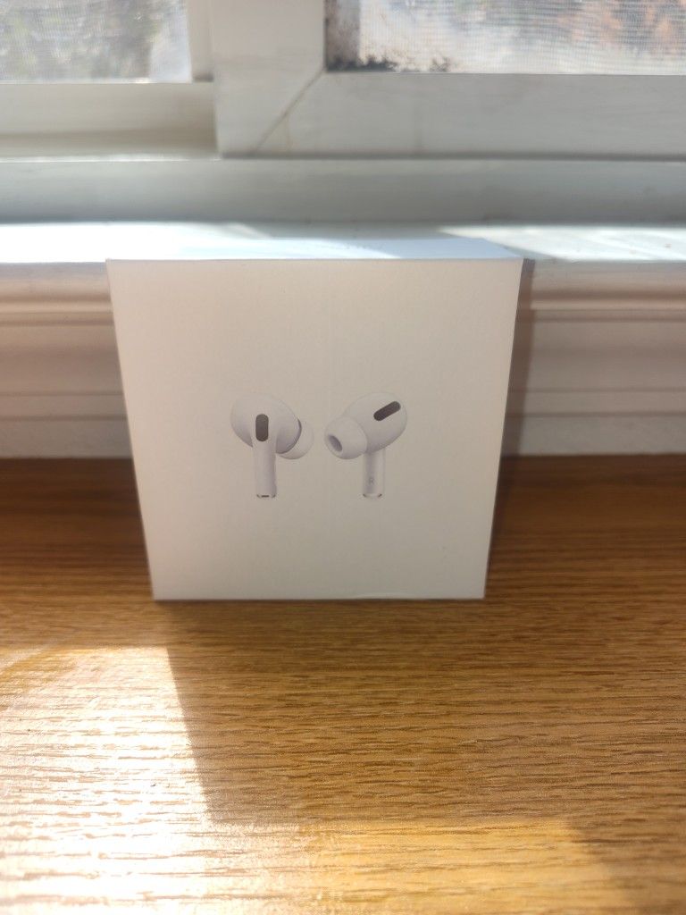 AirPods Pro (Lighting-C)