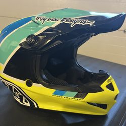 Troy Lee Designs Helmet
