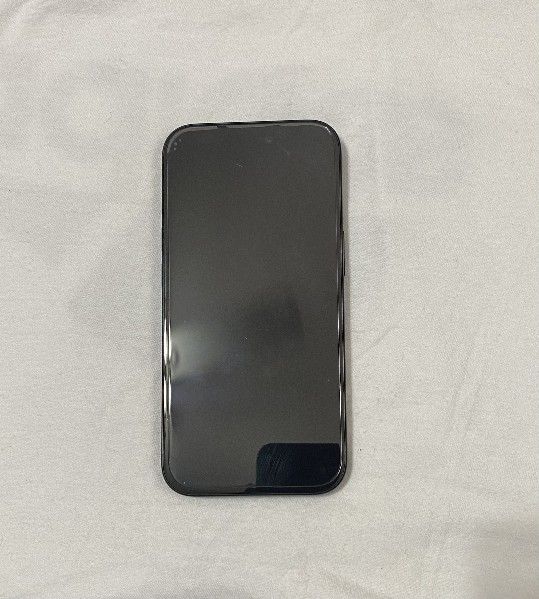 Iphone 15 like new (at&t company)