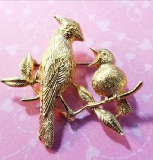 Vintage Krementz Brooch