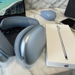 iPhone 17 air 256gb new sealed sky blue with sky blue air pods pro