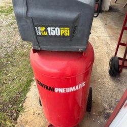 2hp 26 gallon 150 psi max air compressor works good holds air.