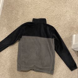 Black and grey Colombia coat LT