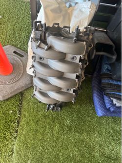 Intake/valve covers coyote
