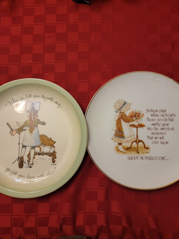 Vintage Holly Hobbie Collectible Plates