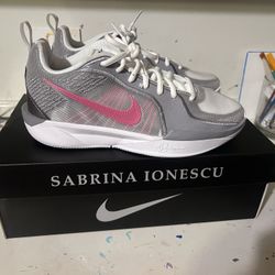 Nike Basketball/volleyball Shoes
