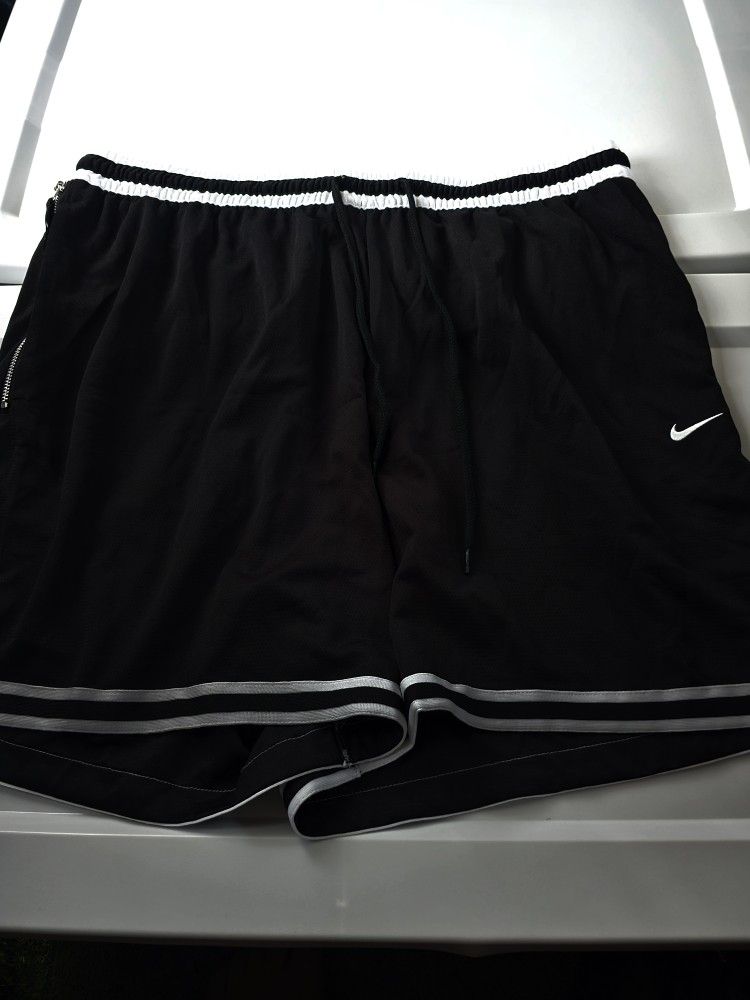 Nike 6 Inch Basketball Shorts