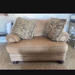 Loveseat $100