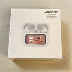 Wireless headphone with charging case