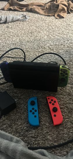 Nintendo Switch OLED Custom Skull Joy-Cons + Dock + Charger