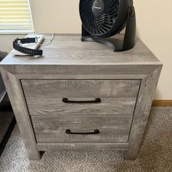 2 Ollie Gray Nighstands