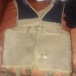 Vest No Plates