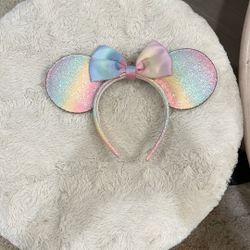 Minnie Mouse headband