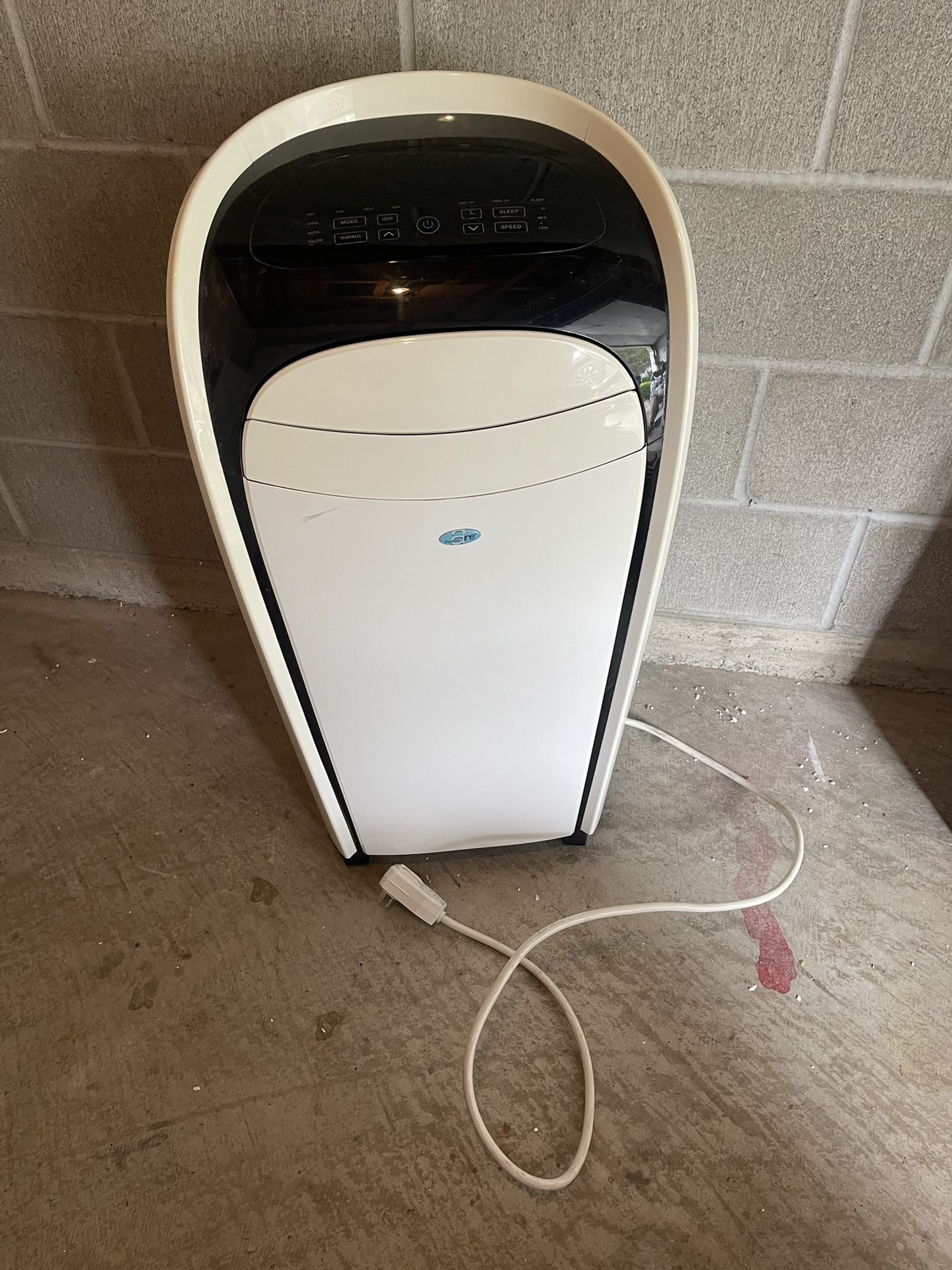 Air Conditioner 10,000 BTU