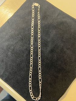 Silver fígaro  chain