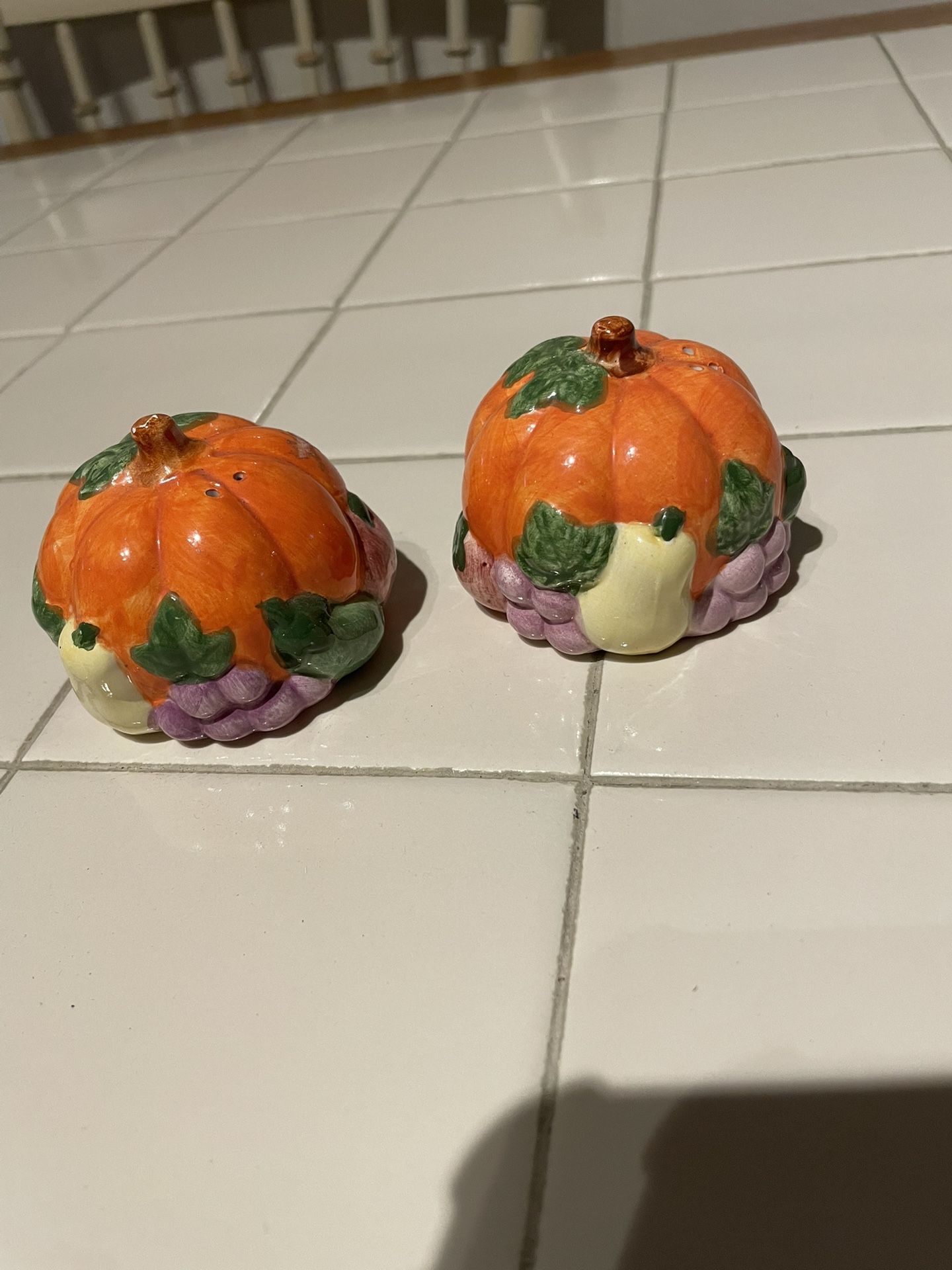Pumpkin Salt & Pepper Shaker Set