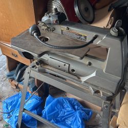 Scroll saw
